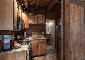 Midtown Riverfront 2 | Great View, Pet-Friendly
