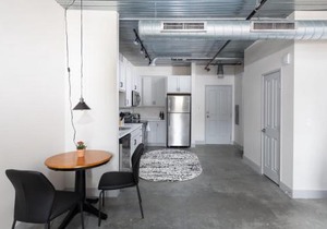 Modern 1BR Close to Fiserv with Parking