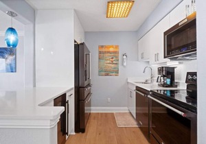 Modern Luxury Design & Panoramic Ocean Views! 1106