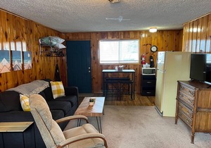 Mountain View Lodge Kitchenette Suite - Room 12