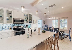 Mustang Royale Beach House