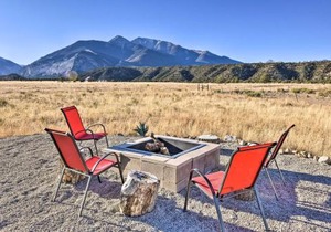 Near Hikes and Arkansas River Mtn-View Getaway!