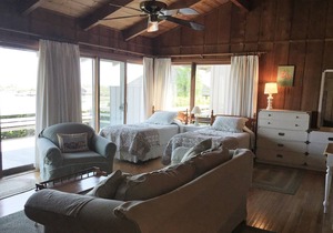 Ocean Views and Private Beach Suite Unit 5