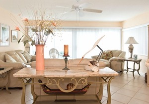 Oceanfront 2 Bedroom Townhouse Summerhouse Unit 412