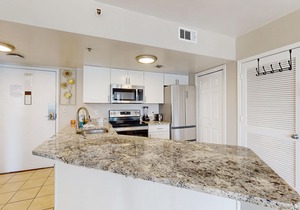 Oceanfront escape with views, pools, hot tubs, balcony & easy beach access