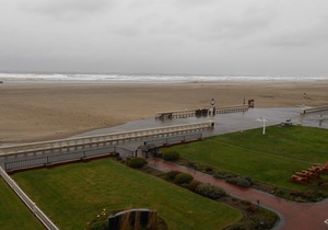 Oceanfront Top Floor SW Corner Unit - 2bd 2 bath - Location & View