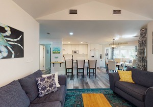 Perfect Island, Perfect Vacation in our newly renovated Harbour Oaks, Unit #214.