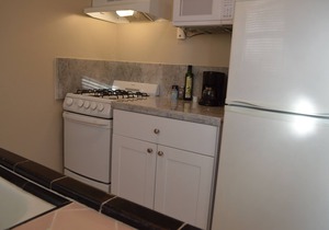 Perfect to see Old Town! Easy Walk to restaurants, parks, trails &Train Station!