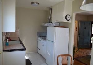 Perfect to see Old Town! Easy Walk to restaurants, parks, trails &Train Station!