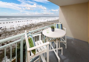 PI 309: The Beach Nook - Wake Up to Ocean Breezes and Gorgeous Beach Views!