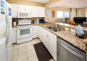 PI 401: Sun, Surf, and Sand - *Wrap-Around Balcony*- Corner Condo, Golf &More