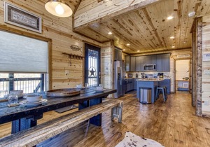 Pinecrest: Spectacular Cabin in the Best Location