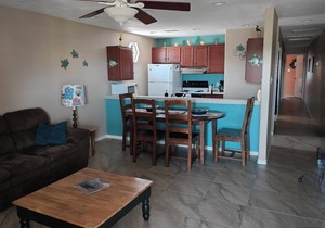 Port Aransas condo in the heart of town' LP217B