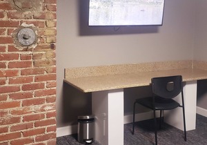 Private and Spacious 2 Bedroom w/ Full Kitchen near DU