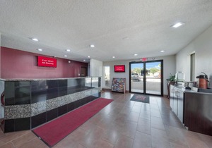 Red Roof Inn & Suites Denton