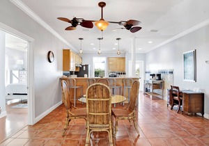 Reduced Rate! Away Time *Beach Access, 2 Pools*