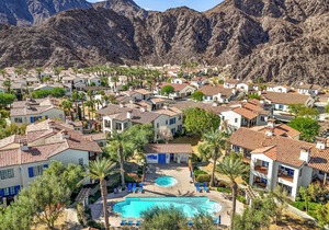 Remodeled Deluxe King Casita, Pet Friendly! (T37-B)