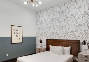 Roami at The Brandywine | Heated Pool |4 Bed Combo