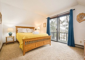 Rock Lodge | Pet Friendly, Lake Views, Large Deck!