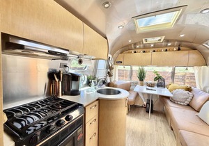 Romantic Zion Airstream #2 | Hot Tub & Stargazing