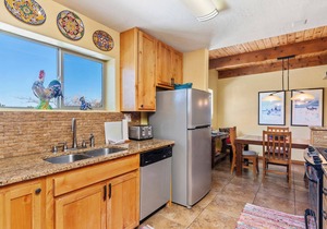 Rustic + Contemporary = Perfect Santa Fe Comfort