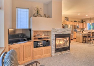 Rustic Klamath Falls Retreat w/ Private Deck!