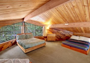 Rustic River Paradise - One Bedroom Cabin