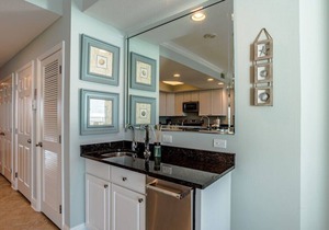 San Carlos 1209 | Gorgeous, updated direct beach front! Walk to shop, dine, fun!