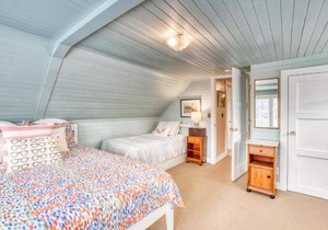 Seaside Classic Cottage