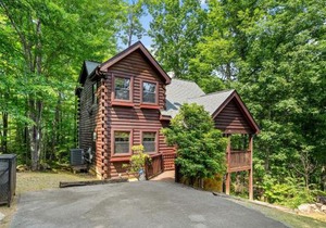 Secluded Memories Cabin