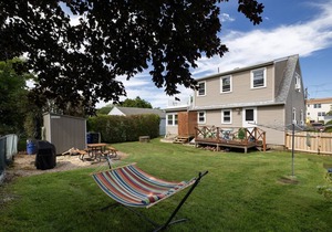 Short Walk from Scarborough State Beach w/Ocean Views from Balcony!