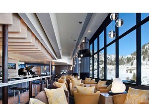 SKI-IN/SKI-OUT CLIFF CLUB + PREMIUM AMENITIES, 2-BEDROOM SUITE