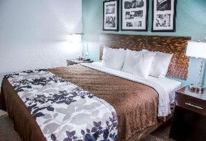 Sleep Inn & Suites Center
