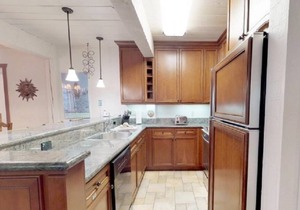 Snowmass Ski-In, Ski-Out 4 Bedroom w/ private balcony, views, pool, and hot tub!