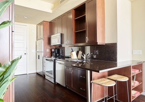 Sonder at The Catherine | Studio Apartment w/Balcony