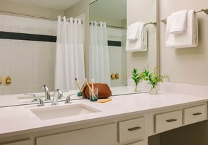 Sonder The Hogg Palace | One-Bedroom Apartment