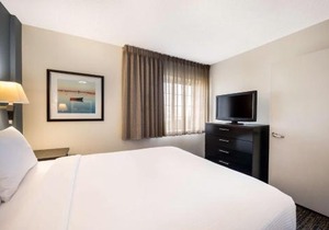Sonesta Simply Suites Albuquerque