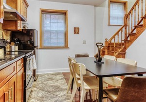 Sosuite | 2BR Apt w Shared W/D, En-Suite Baths
