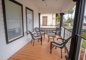 Spacious 4 BR Home Near River Walk 6 mins drive