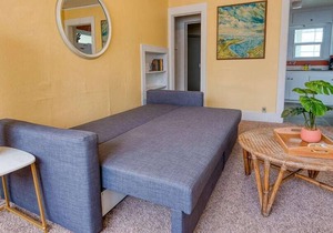 #StayinMyDistrict Historic Heritage House Apt