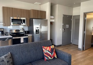 Stunning 2 Bed Travel Apartment in the Heart of Spokane's Restaurant Scene