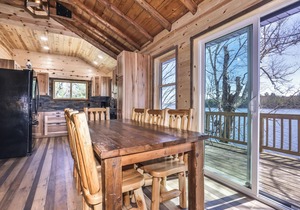 Stunning remodeled lakeside cottage on Little Saint Germain Lake