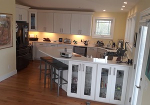Summer Breeze II Ocean Views, walk to beach, spectacular decks, elevator.
