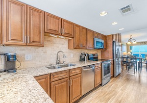 Sunny, Gulf-front beach condo with central AC & a pool