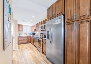 Sunny, Gulf-front beach condo with central AC & a pool
