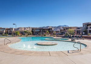 Sunny Ledgeview Retreat at The Ledges Golf Club *Resort Amenities Included!