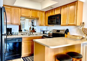 SunSwept 505 - 1BR/1.5BA Beachfront condo - Great Location!