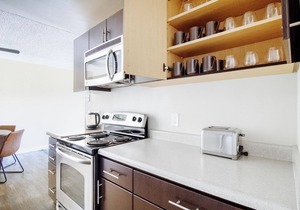 Tasteful Foster City 2BR w/Gym, Pool, W/D, near highways, by Blueground
