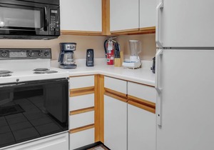 three bedroom condo with loft, sleeps 12