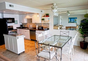 Thunder Island 128C-Baywater 39th St, Free WiFi, Pool, Elev, W/D, AC